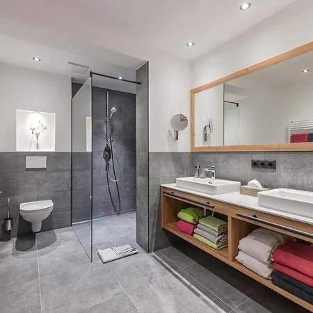 Nh96 Inklusive Kostenfreiem Eintritt In Alpentherme Bad Hofgastein