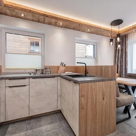 Nh96 Inklusive Kostenfreiem Eintritt In Alpentherme Bad Hofgastein