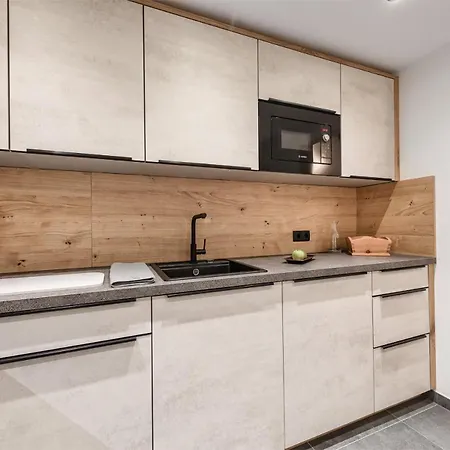 Nh96 Inklusive Kostenfreiem Eintritt In Alpentherme Apartment